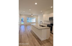 1404 Summer Meadow Drive, Powell, TN 37849