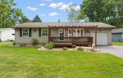 1306 Tuckahoe Park Drive, Valparaiso, IN 46383