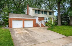 4 Bodnarik Road, Edison, NJ 08837