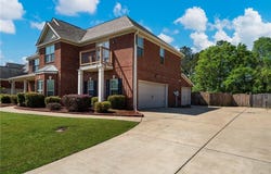 1 Kennys Court, Fort Mitchell, AL 36856