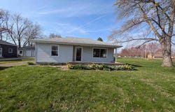 2603 S AVION Drive, Peoria, IL 61607