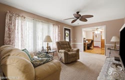 17 Darye Court, Toms River, NJ 08755
