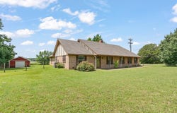 649 Jacie Court, Burleson, TX 76028