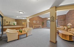 3850 Plymouth Boulevard, Plymouth, MN 55446