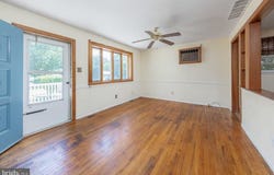 704 E CHANESE LANE, ABSECON, NJ 08205