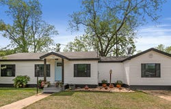 162 S Jackson Ave, Slocomb, AL 36375