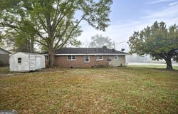 121 Canary Circle, Soperton, GA 30457