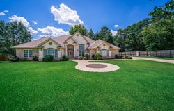 110 Kayla Lane, Longview, TX 75602