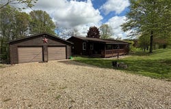 5103 Brocade Road SE, Amsterdam, OH 43903