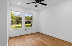 104 Mockingbird Street, Ector, TX 75439