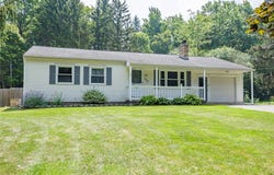 132 Colony Lane, Henrietta, NY 14623