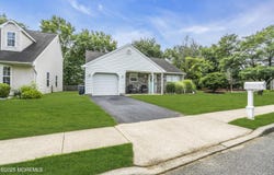 2 Ellison Court, Union Beach, NJ 07735