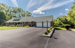 15 Golden View Drive, Johnston, RI 02919