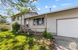 1004 Rangeview Drive, Hardin, MT 59034