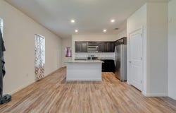 129 Athena Way, Jarrell, TX 76537