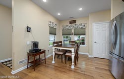 39 Addlestone Lane, Manchester, NJ 08759