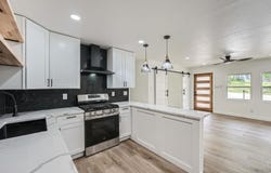 1601 N Redondo DR, Austin, TX 78721