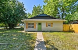 202 W Burnham Avenue, Sapulpa, OK 74066