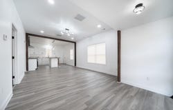 446 S Oak, Wichita, KS 67213