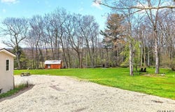 125 Kings Mountain Rd, Rockwood, PA 15557
