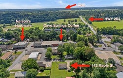 142  N Maple  ST, Cave Springs, AR 72718