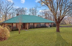 5651 Bretwood Drive, Keithville, LA 71047