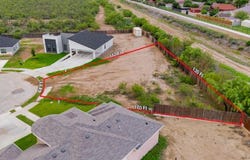 2881 Garden View Dr, Eagle Pass, TX 78852