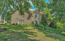 8301 Strathmore LN, Roanoke, VA 24019