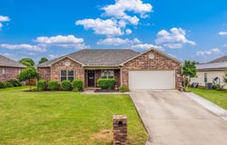 27 Magnolia Lane, Ward, AR 72176