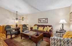11206 Vessey Circle, Bloomington, MN 55437