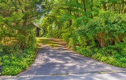 21 Shepard Avenue, Delaware Water Gap, PA 18327