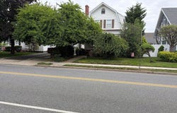 259 Lincoln Avenue, Rockville Centre, NY 11570