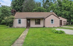 30161 Wolf Avenue, Elkhart, IN 46516