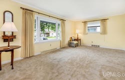512 W F, Iron Mountain, MI 49801