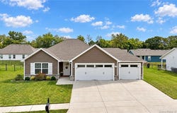 8015 Palermo Trail, Sellersburg, IN 47172