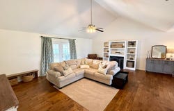 123 WOLF Rd, Parrish, AL 35580