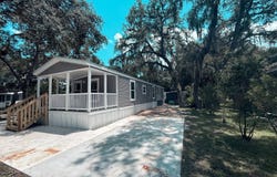 320 Melodie Ln, Pierson, FL 32180