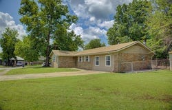 46 S 188th East Avenue, Tulsa, OK 74108