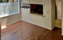 207 Cimarron Trail, Irving, TX 75063