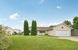 1080 Jaystone Terrace, Waterloo, WI 53594