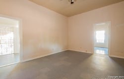 319 VINE ST, San Antonio, TX 78210-2433