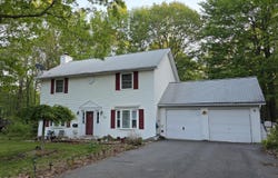 34 Heath Lane, Mount Pocono, PA 18344