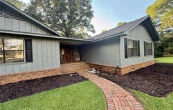 101 Calvin Circle, Valley Grande, AL 36703