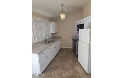 1817 E KINGS Avenue, Phoenix, AZ 85022