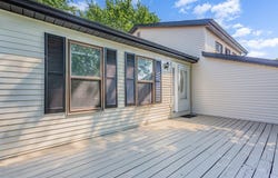 1855 E Choctaw Drive, London, OH 43140