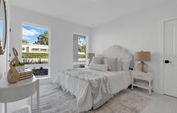1004 E ROBINSON, ORLANDO, FL 32801