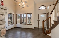 961 E 407th Road, Bolivar, MO 65613