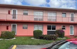 3 Golfs Edge, West Palm Beach, FL 33417