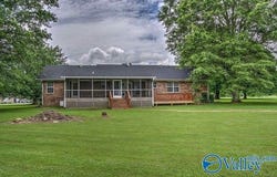 630 Sunset Drive, Ider, AL 35981