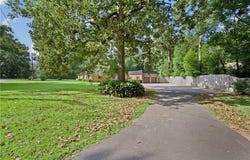 2000 Riverview Avenue, Mobile, AL 36605